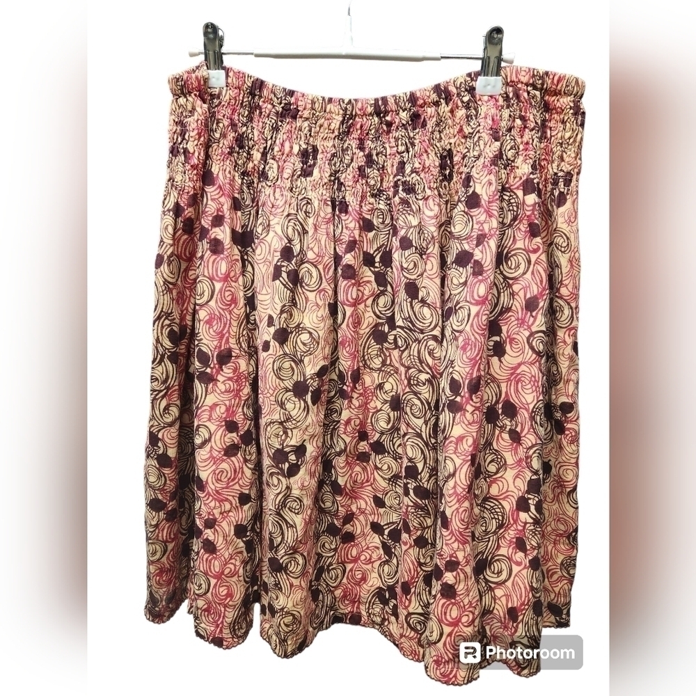 100% Cotton Anthropologie FEI Swirl smocked skirt Sz. M